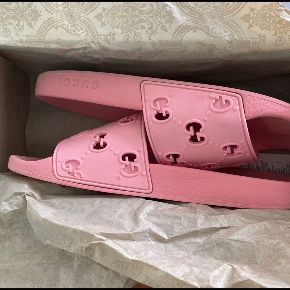 Gucci GG Slide Rubber Pink